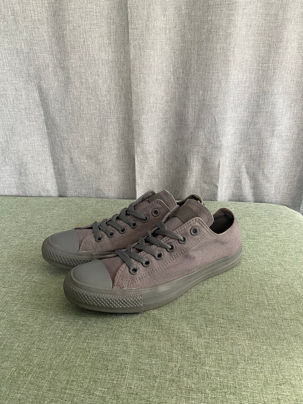 Converse All Star Chuck Taylor Low Top Charcoal Dark Grey Shoes Mens 6 Womens 8